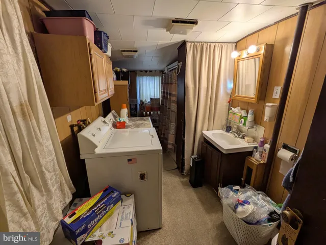 $199,900 | 324 Walnut Street, Catasauqua, PA 18032