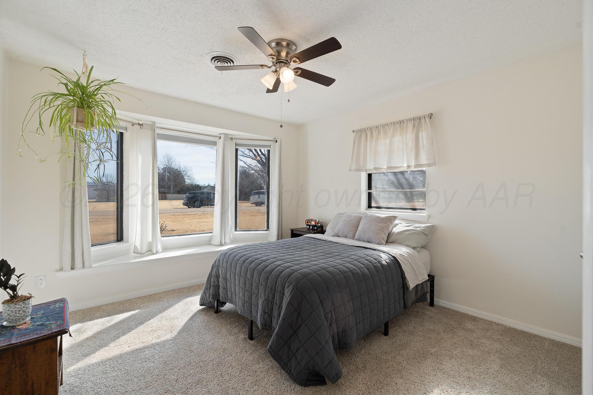 200 Hermosa Street Claude, TX 79019 - Photo 23 of 30 Bedroom 3