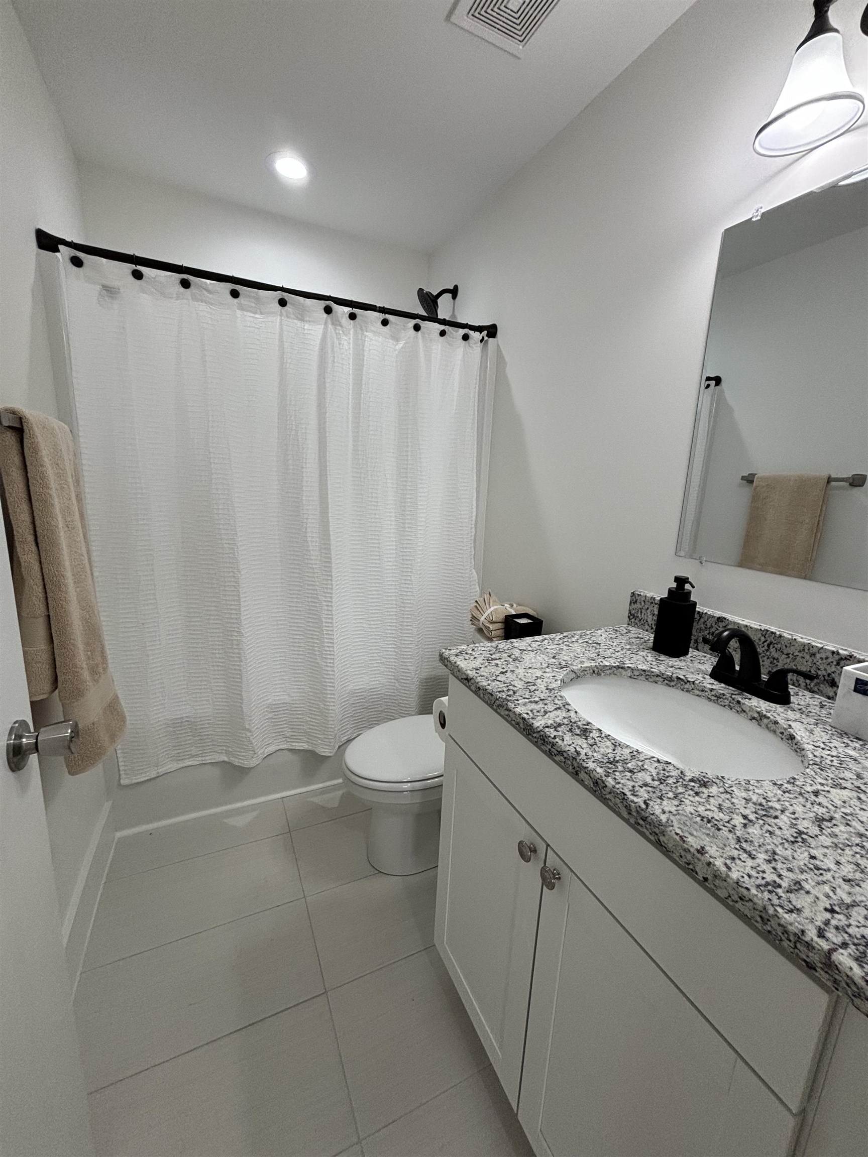 792 Darwin Road Gaffney, SC 29340 - Photo 8 of 24 Gallery Image 8