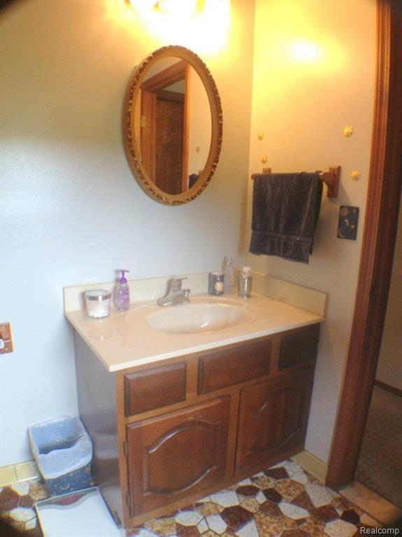 9284 Schrepfer Road Howell, MI 48855 - Photo 11 of 26 IMG_4560.JPG