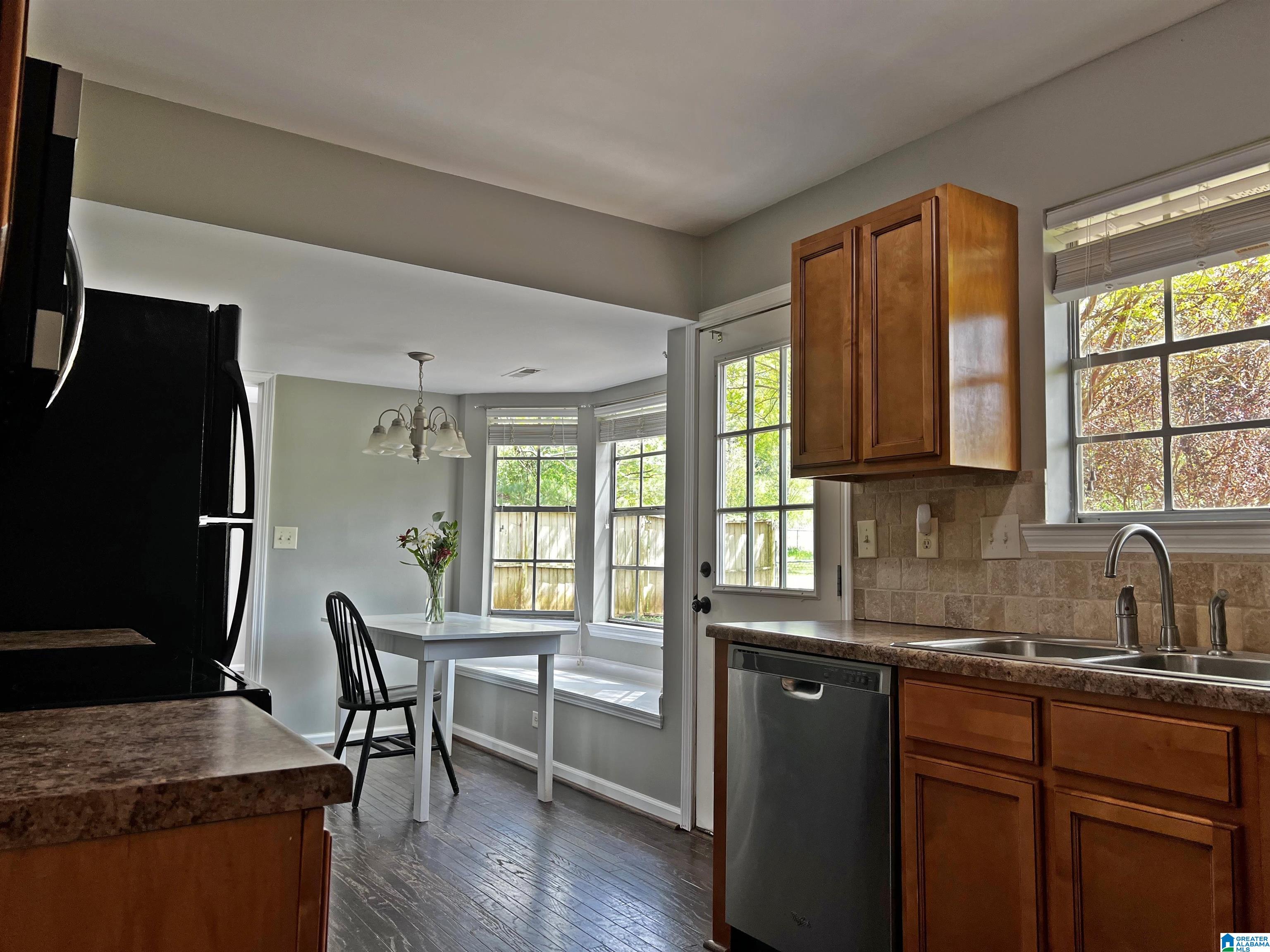 1225 Maitland Road Leeds, AL 35094 - Photo 6 of 32 Gallery Image 6