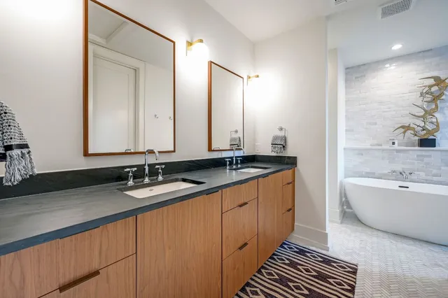 $1,995,000 | 1211 Alegria Road, Austin, TX 78757