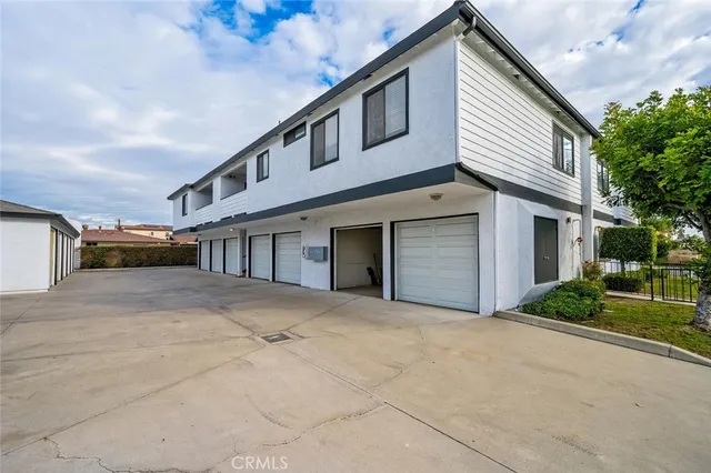 $3,000 | 8601 Belmont Street, Cypress, CA 90630