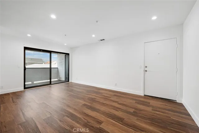 $3,000 | 8601 Belmont Street, Cypress, CA 90630