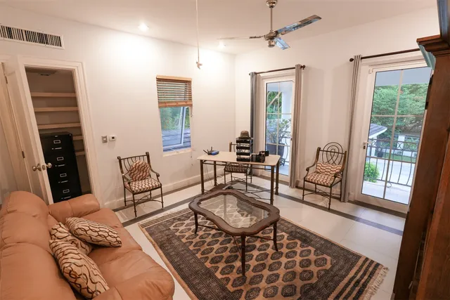 $1,395,000 | 26 La Ceiba Avenue