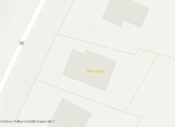 $325,000 | 53200 Highway 30, Roxbury, NY 12421