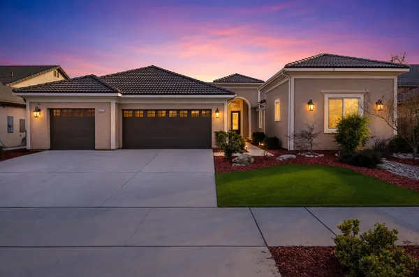 $654,000 | 6545 West Wren Avenue, Visalia, CA 93291