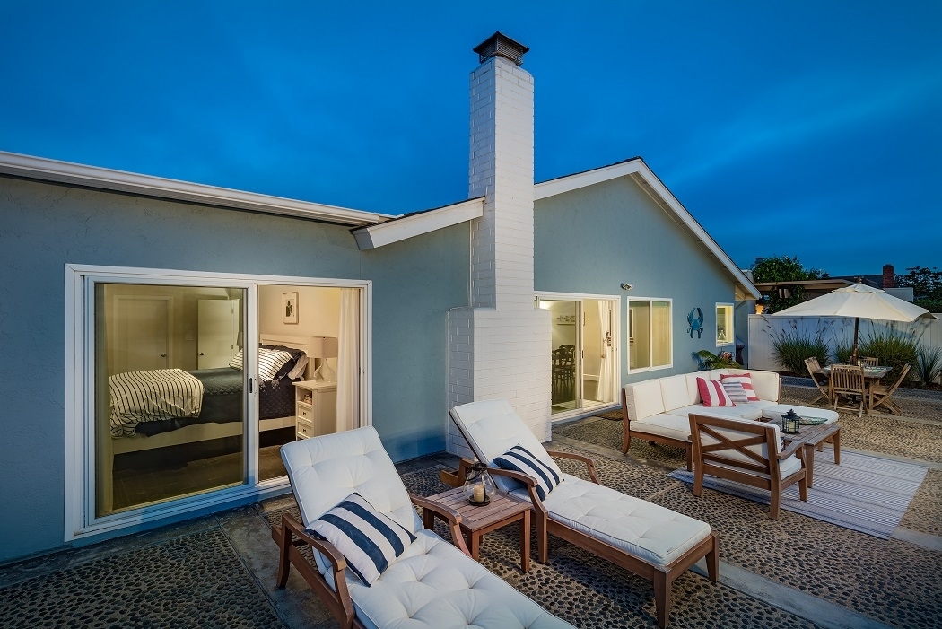 14084 Rue St Raphael Del Mar, CA 92014 - Photo 2 of 24