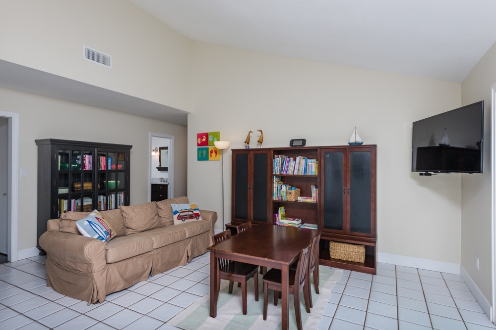14084 Rue St Raphael Del Mar, CA 92014 - Photo 12 of 24
