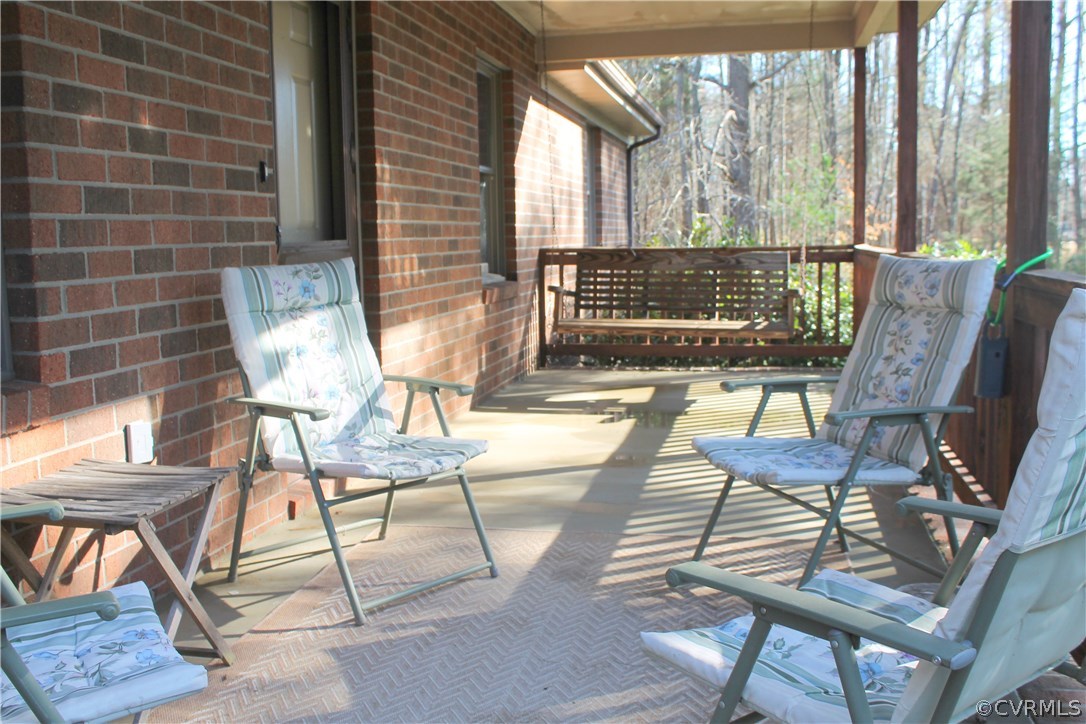 1243 Grapevine Road Sandston, VA 23150 - Photo 3 of 23 Gallery Image 3