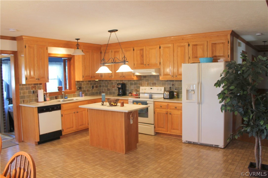 1243 Grapevine Road Sandston, VA 23150 - Photo 10 of 23 Gallery Image 10