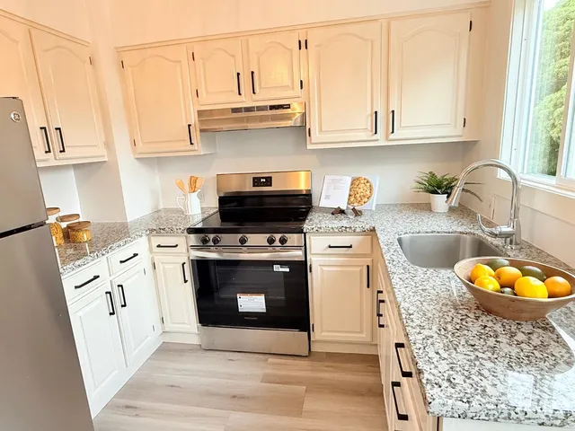 $1,225,000 | 146 Westlawn Avenue, Daly City, CA 94015