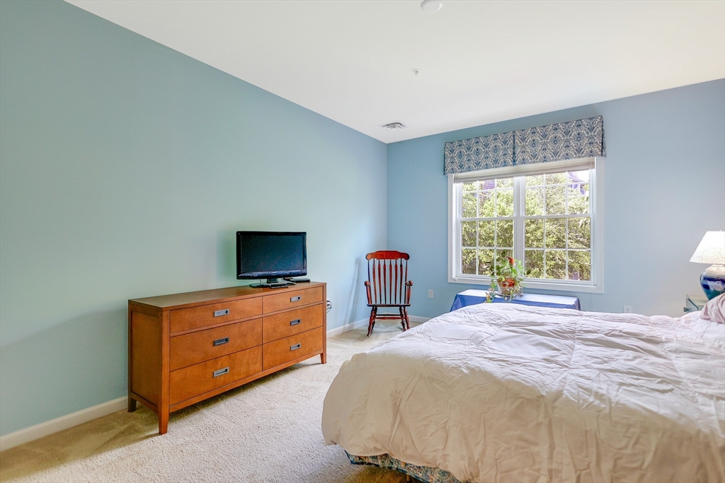 36 Abigail Way, Unit 1009 Reading, MA 01867 - Photo 14 of 29