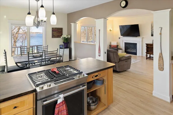 $1,200,000 | 28750 Glader Boulevard, Lindstrom, MN 55045