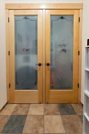 $1,200,000 | 28750 Glader Boulevard, Lindstrom, MN 55045