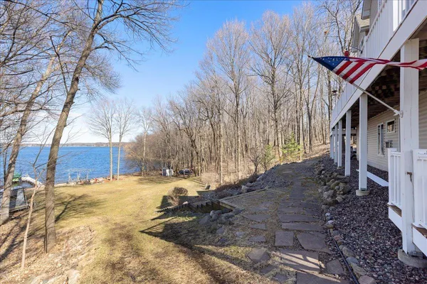 $1,200,000 | 28750 Glader Boulevard, Lindstrom, MN 55045