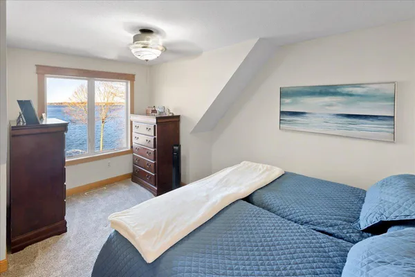 $1,200,000 | 28750 Glader Boulevard, Lindstrom, MN 55045