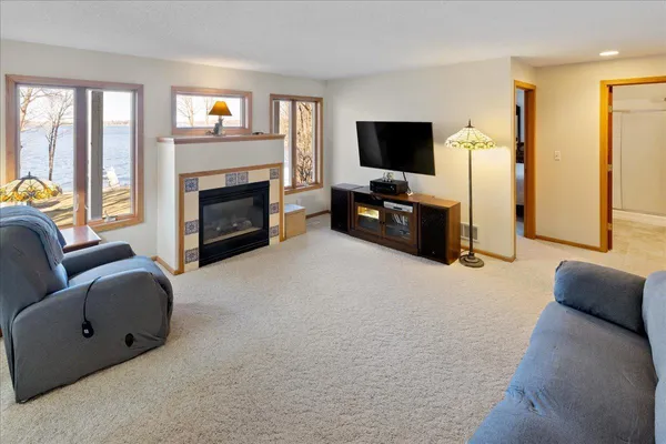 $1,200,000 | 28750 Glader Boulevard, Lindstrom, MN 55045