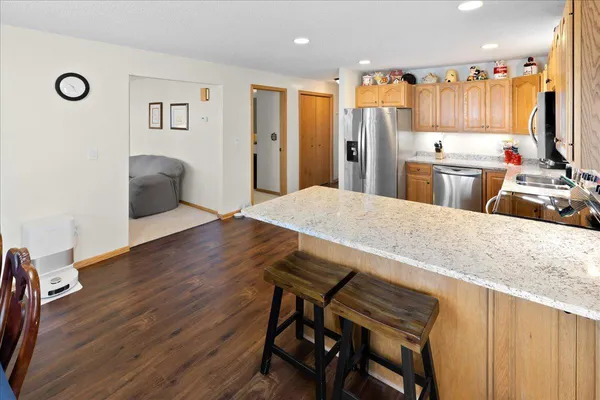 $1,200,000 | 28750 Glader Boulevard, Lindstrom, MN 55045