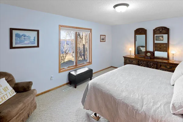 $1,200,000 | 28750 Glader Boulevard, Lindstrom, MN 55045