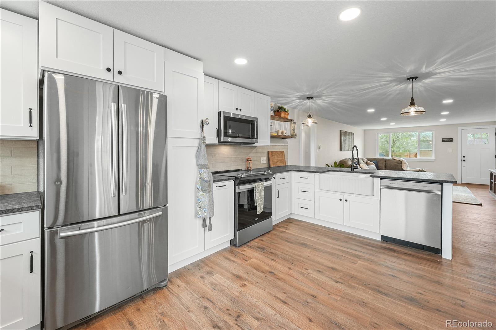 5320 West 40th Avenue Wheat Ridge, CO 80212 - Photo 11 of 34