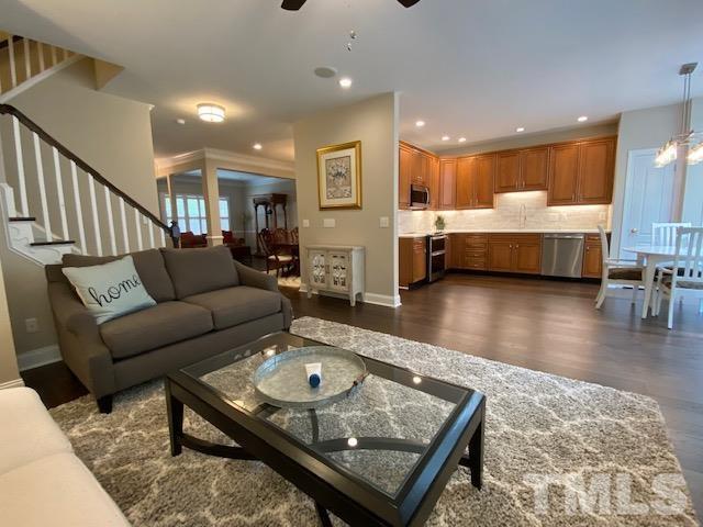 11107 Maplecroft Court Raleigh, NC 27617 - Photo 5 of 20 Gallery Image 5