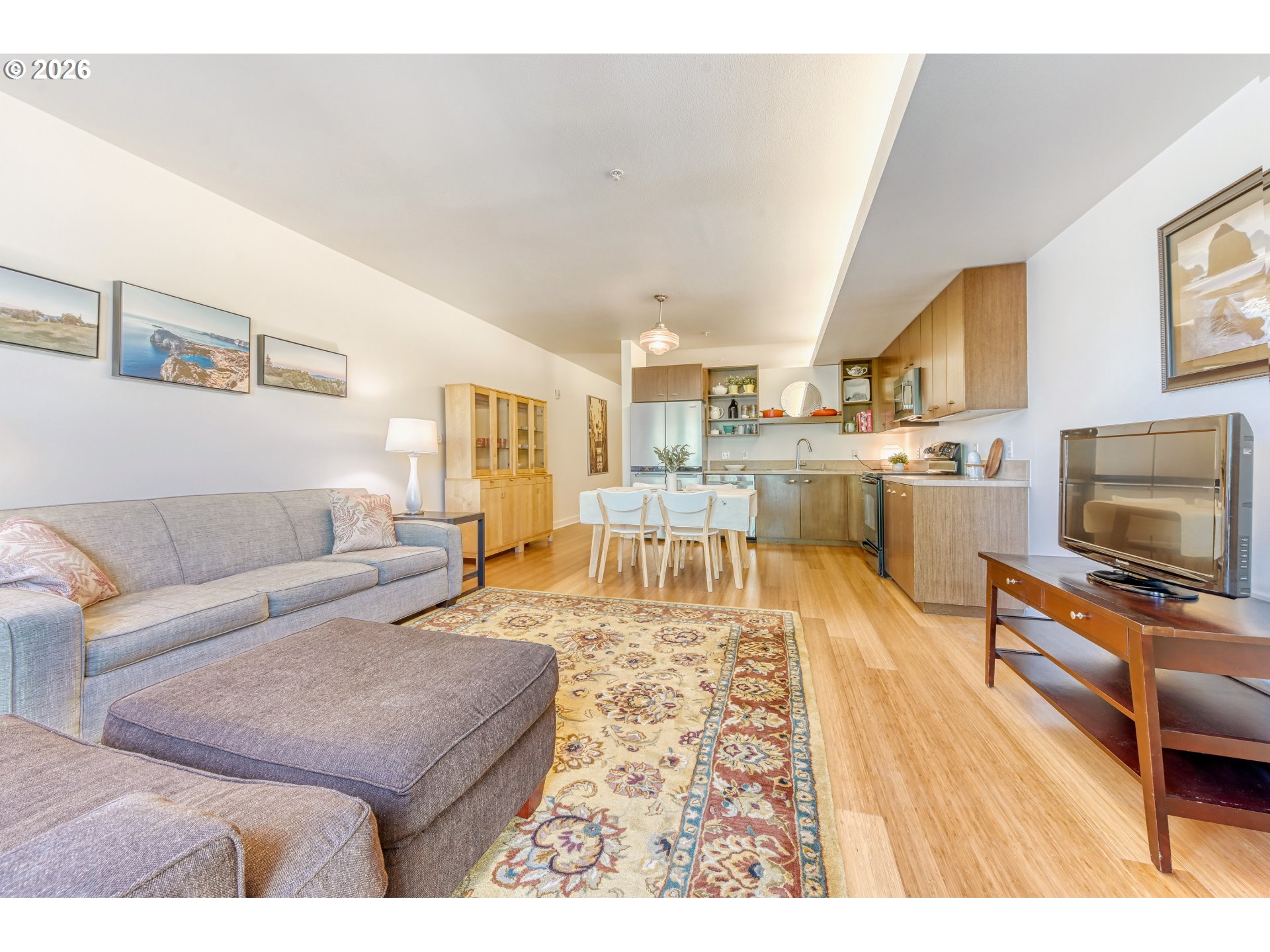 3970 North Interstate Avenue, Unit 307 Portland, OR 97227 - Photo 7 of 23 Living Room/Dining Room