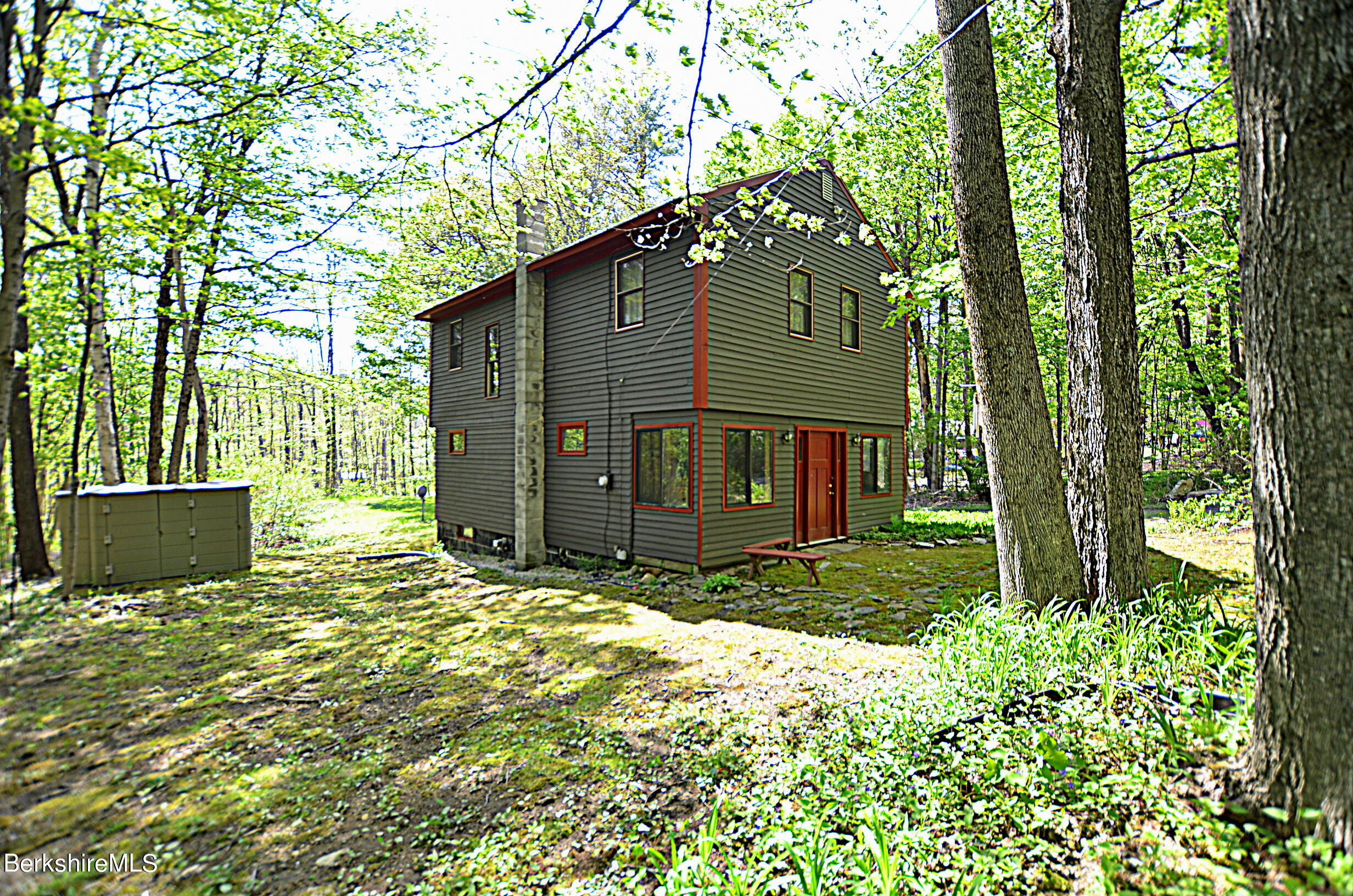 376 Wells Road Becket, MA 01223 - Photo 4 of 28 Side view