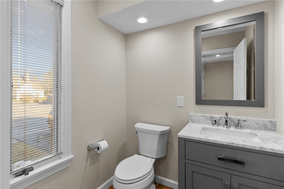 50 Abbott Run Valley Road, Unit 1601 Cumberland, RI 02864 - Photo 21 of 35 Gallery Image 21