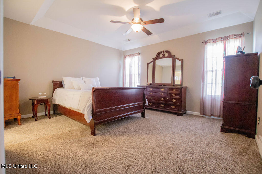 2142 Heather Ridge Southaven, MS 38672 - Photo 14 of 24 IMG_4352