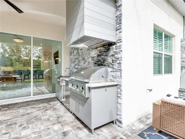 $659,000 | 9052 St Lucia Drive, Naples, FL 34114