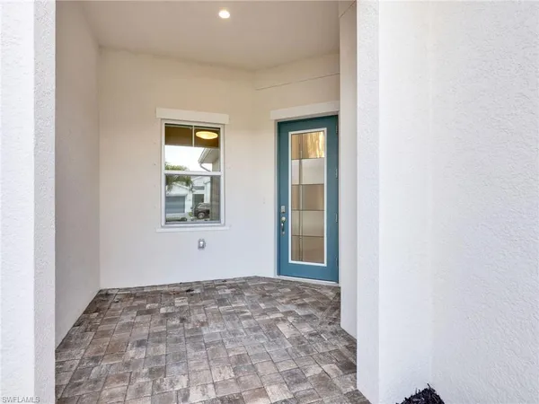 $659,000 | 9052 St Lucia Drive, Naples, FL 34114