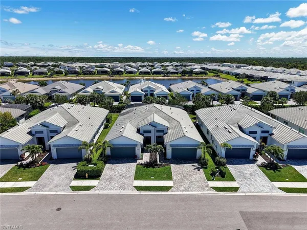 $659,000 | 9052 St Lucia Drive, Naples, FL 34114