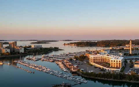 $1,425,000 | 10 Shipyard Drive, Unit 511, Hingham, MA 02043