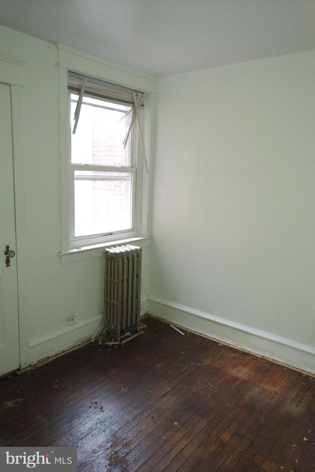 431 Copley Road Upper Darby, PA 19082 - Photo 23 of 27