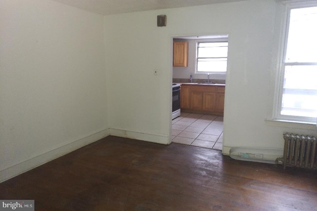 431 Copley Road Upper Darby, PA 19082 - Photo 10 of 27 Dining Room to Kitchen