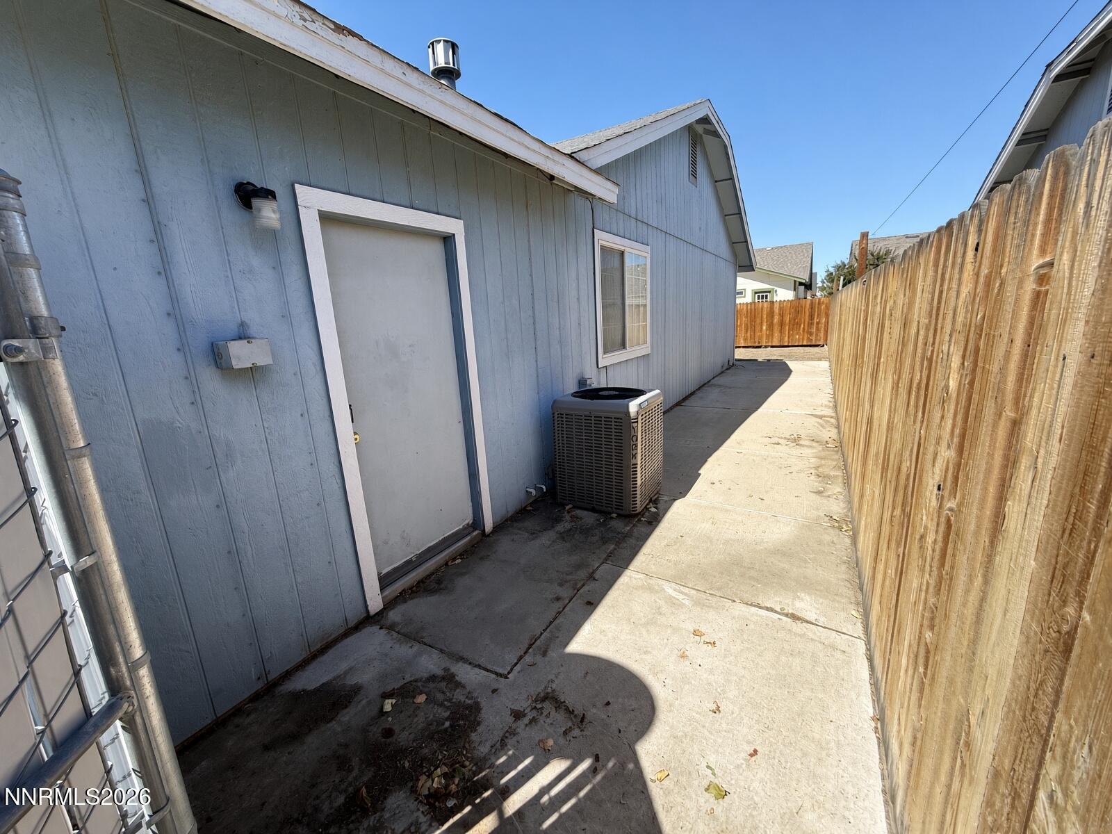 332 Dianna Way Fallon, NV 89406 - Photo 5 of 15 GeXsA