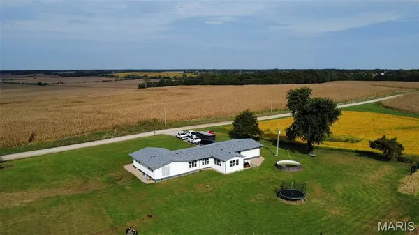 $378,000 | 28225 Napa Street, Ewing, MO 63440