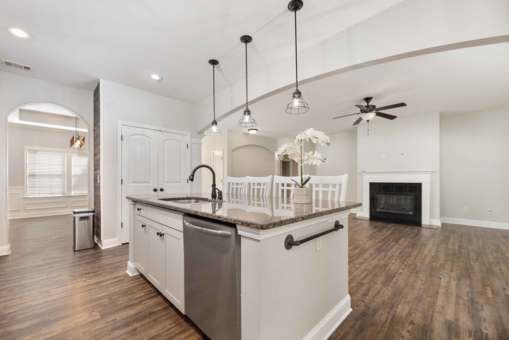 9121 Warm Springs Road Midland, GA 31820 - Photo 12 of 46