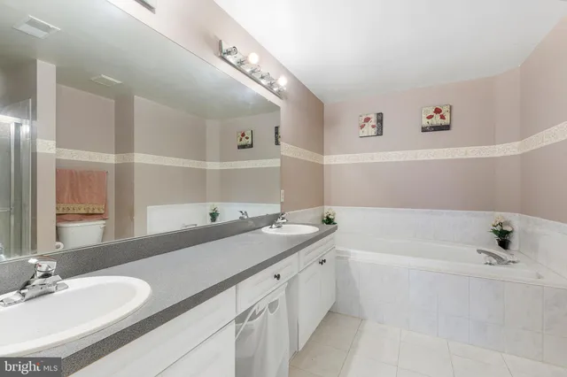 $3,300 | 3 Keats Court, East Windsor, NJ 08520