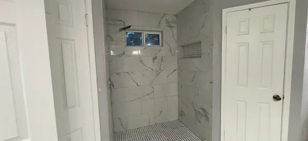 $405,000 | 3830 Fairvalley Drive, Houston, TX 77068