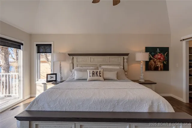 $1,495,000 | 999 Imperial Point Drive, Four Seasons, MO 65049