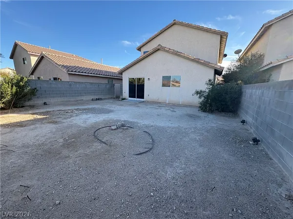 $1,852 | 5532 Madigan Court, Las Vegas, NV 89118