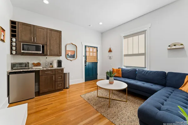 $1,450 | 314 Baltimore Avenue, Unit 3, San Antonio, TX 78215
