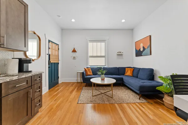 $1,450 | 314 Baltimore Avenue, Unit 3, San Antonio, TX 78215