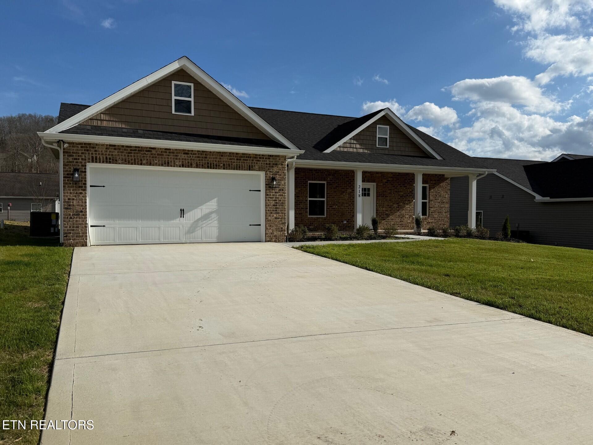 218 Mossy Rock Road Andersonville, TN 37705 - Photo 2 of 22 312c981b-aeca-4f12-977a-a762dcffd400