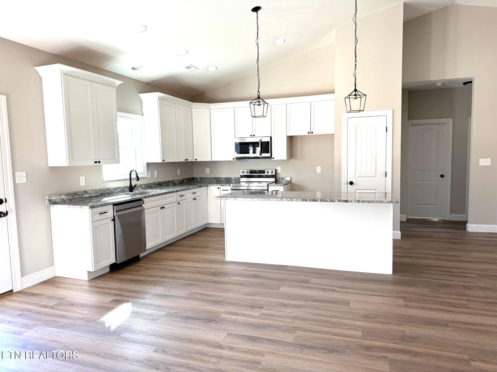 218 Mossy Rock Road Andersonville, TN 37705 - Photo 9 of 22 thumbnail_IMG_3577