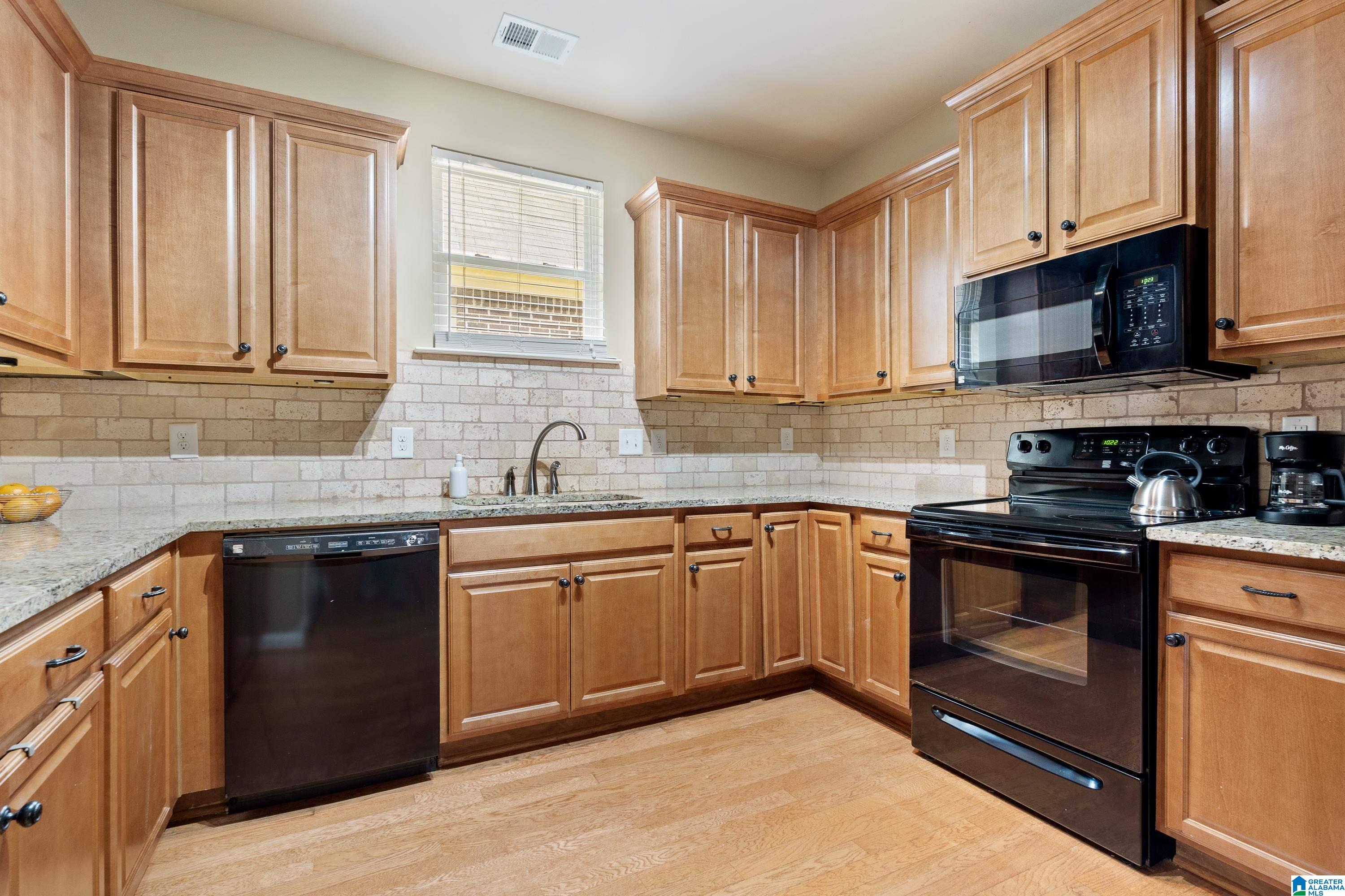 5660 Park Side Road Birmingham, AL 35244 - Photo 11 of 38