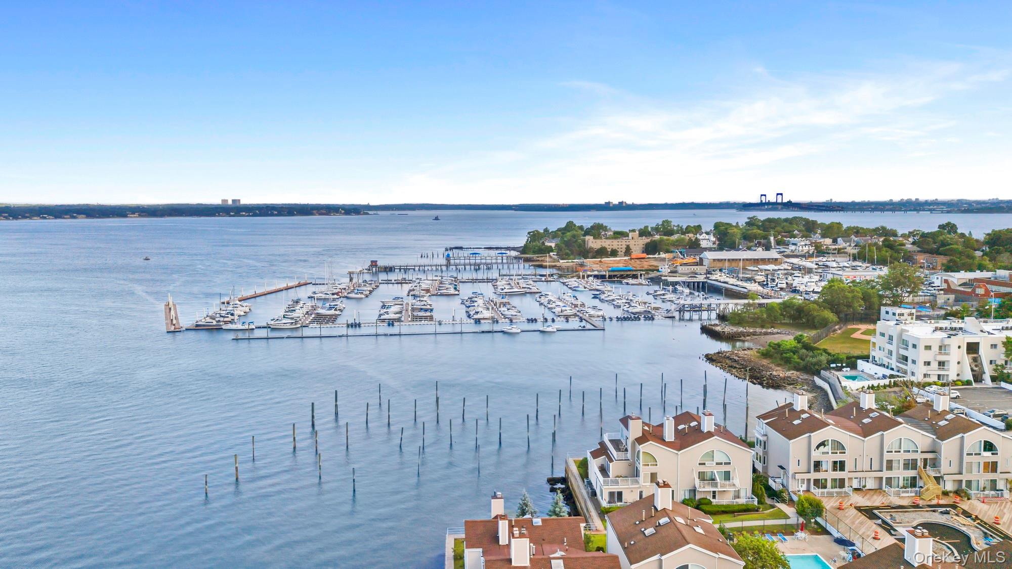 51 Island Point Bronx, NY 10464 - Photo 18 of 28