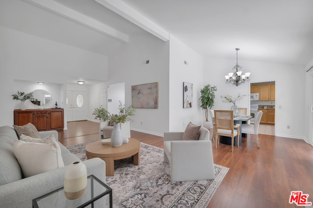 11700 Doral Avenue Porter Ranch, CA 91326 - Photo 12 of 65